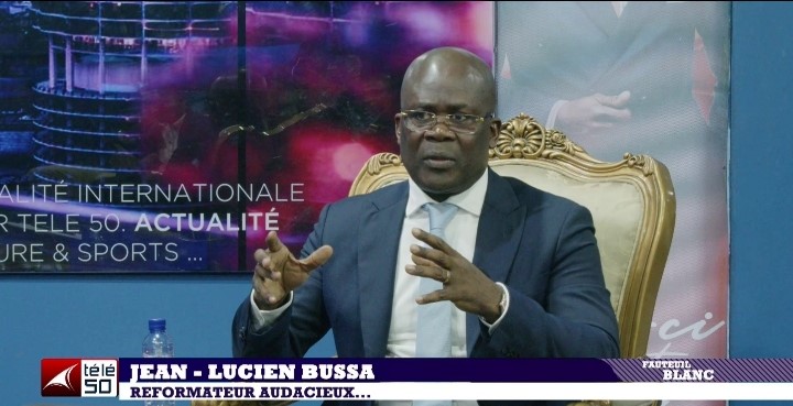Avant sa prise de fonctions à l’Aménagement du Territoire, RDC : Jean-Lucien Bussa dresse un bilan marqué par une série d’actions et de réformes significatives au Ministère du Portefeuille !